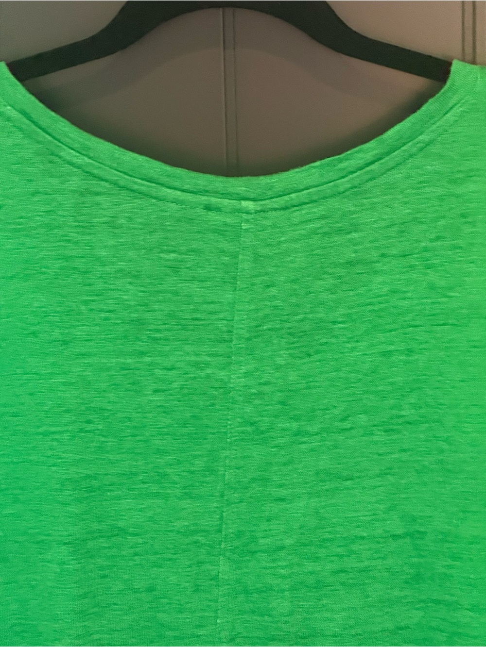 🌴 Tahari Women’s Bright Green 100% Linen V-Neck Short Sleeve Tee - Size 1X - Picture 10 of 11